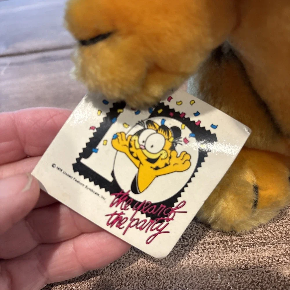 Vintage 1981 NOS Dakin Garfield Plush Baseball Hero #32-4400 W/ Tags Nice!!!